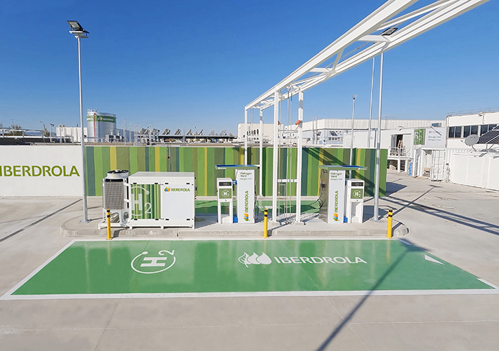Foto La planta de hidrógeno verde de Iberdrola en la Zona Franca de Barcelona es la primera de España en ser certificada.